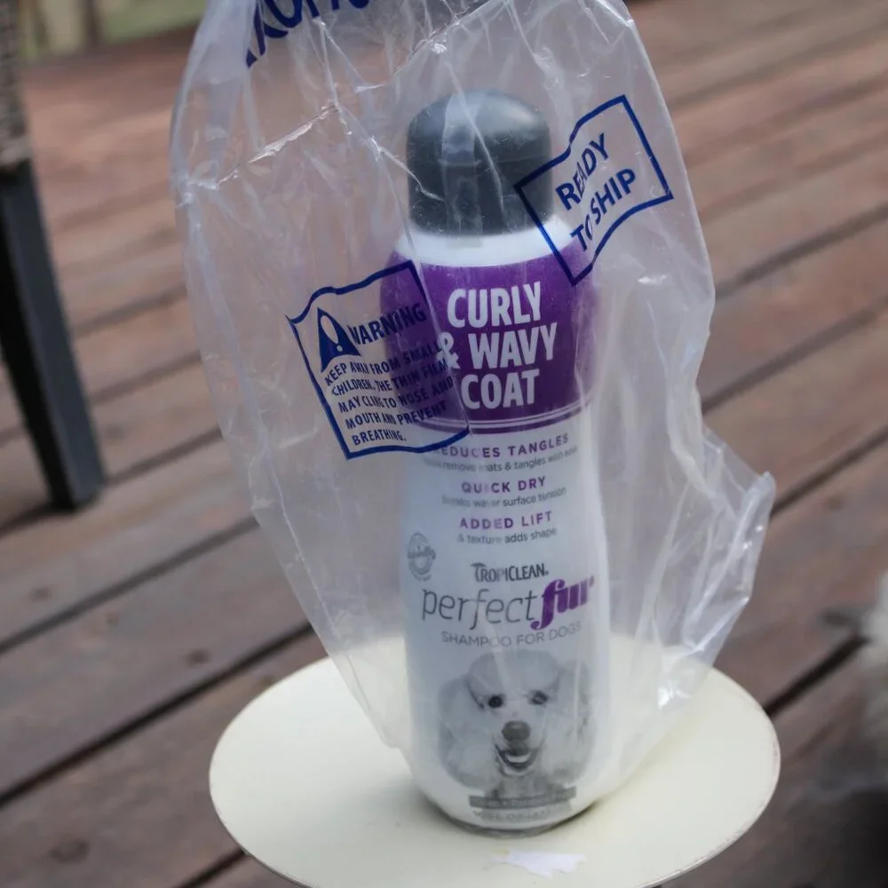 🎉HP🎉Perfect Fur Detangling Dog Shampoo Curly & Wavy Fur 16oz